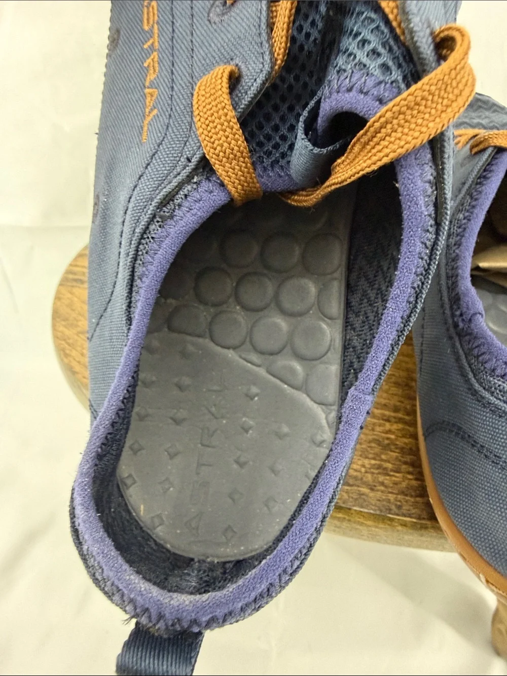 Astral Mens Loyak Canvas Water Shoes in Navy & Brown, sz 9